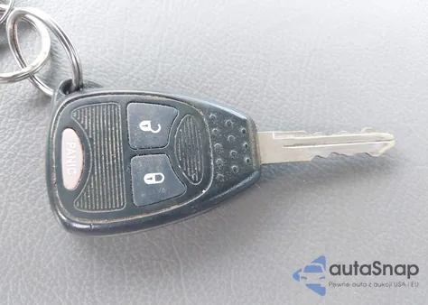 2007 Dodge Ram 1500 Slt z USA, uszkodzony, nr VIN 1D7HA18277S256801